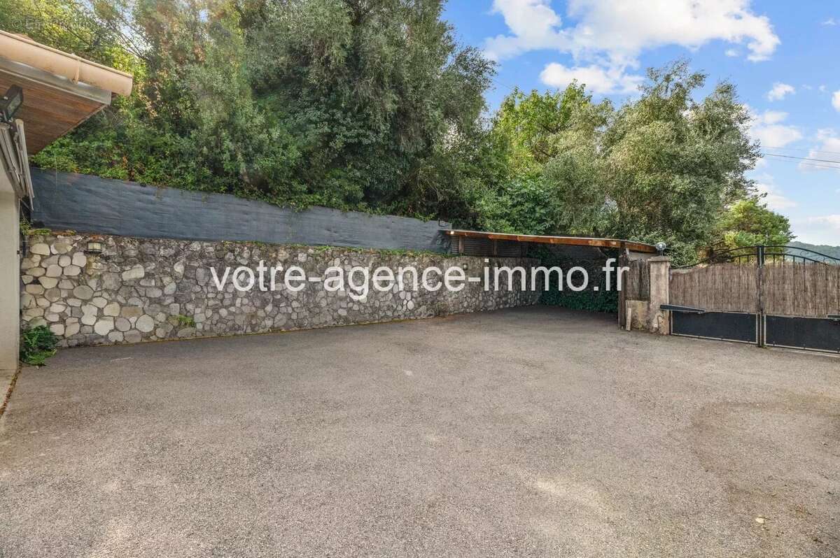 Maison 4 pièces + piscine et garage - Peille - photo 14