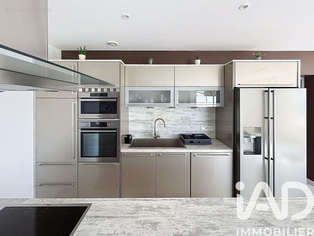 Maison 151 m² à Vendres  - photo 5
