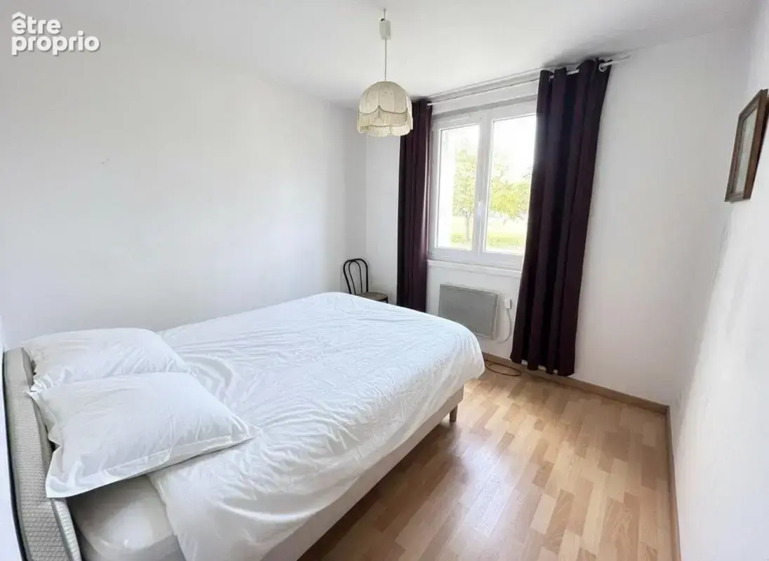 Maison 4 pièces 79 m² à vendre à Dampierre-En-Burly (45570) - photo 5