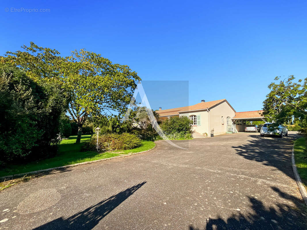 Maison à SAINT-AMANS-DU-PECH