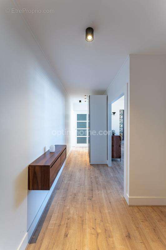 ENGHIEN-LES-BAINS (VAL D’OISE, 95) - 3 pièces F3/T3 - 65,26 m² - Gare à 300 m - Ligne H - Paris Gare du Nord en 13 min - photo 13