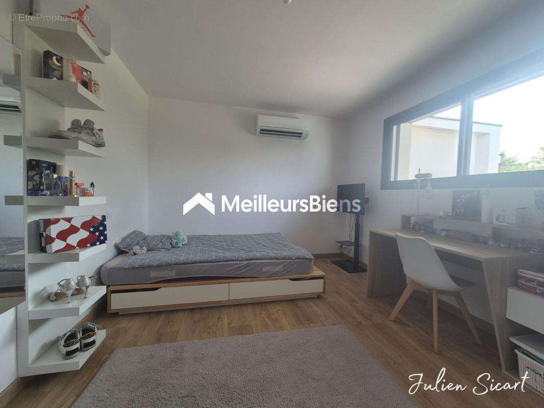 Villa contemporaine plain pied de 172m² - photo 16
