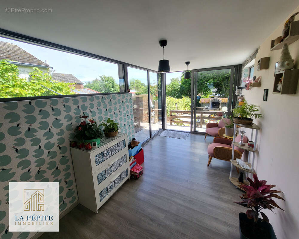 Maison de ville 114 m2 - 2 chambres - 2 bureaux - terrasse et jardin - aulnoye-aymeries - photo 13