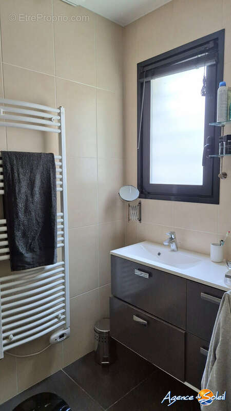 Maison à VILLENEUVE-DE-LA-RAHO