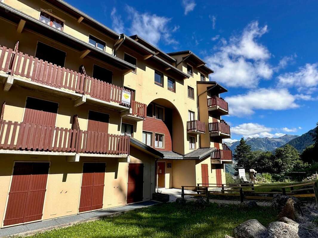   - Appartement à PRADES