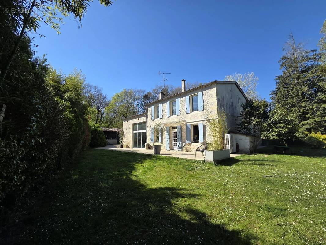 Maison à MONSEGUR