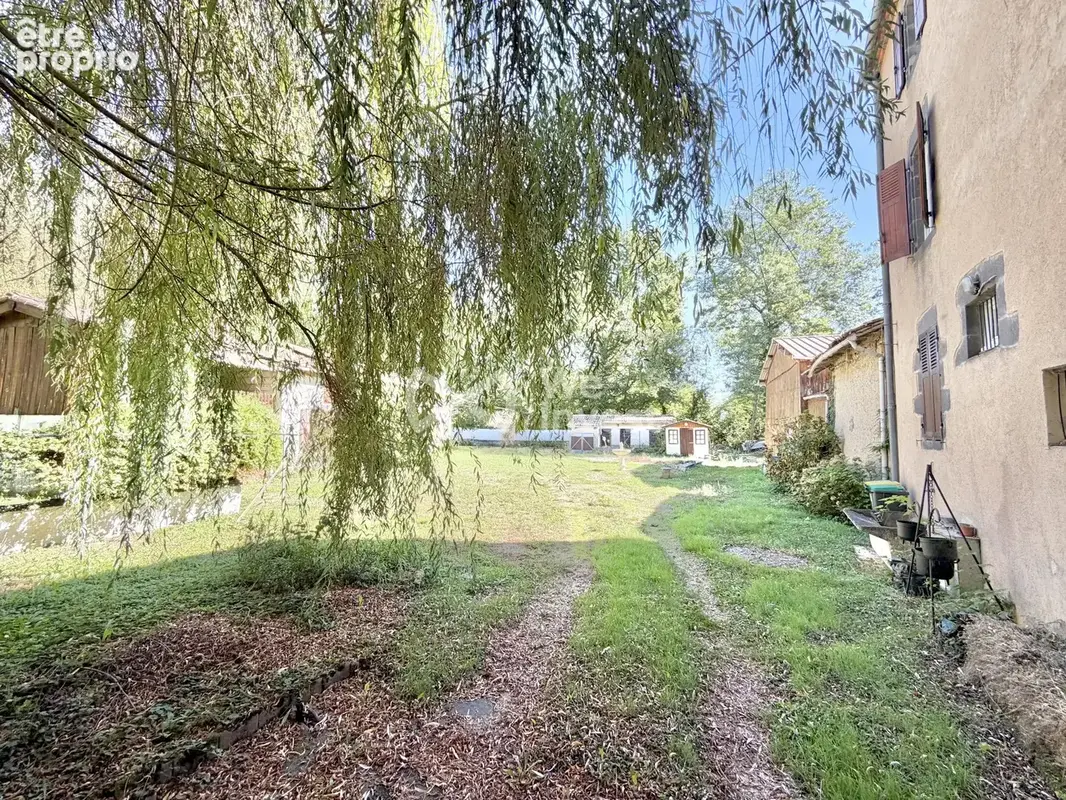 Maison 4 pièces 102 m² à vendre à Maringues (63350) - photo 2