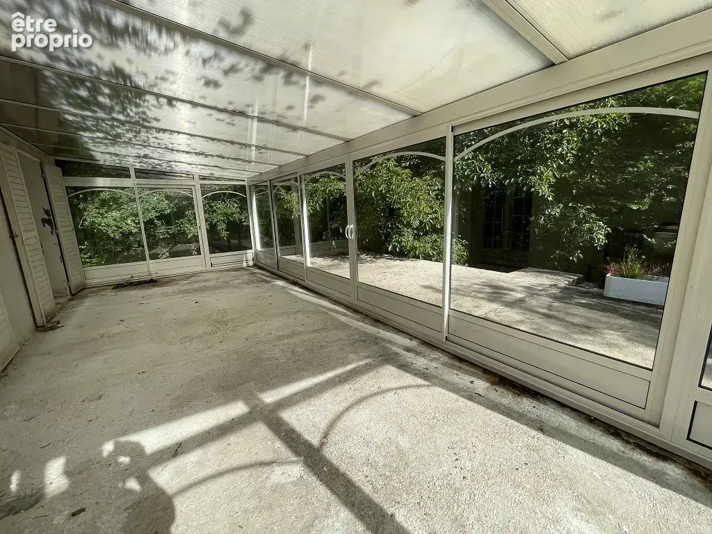Maison - 151m ² - photo 2