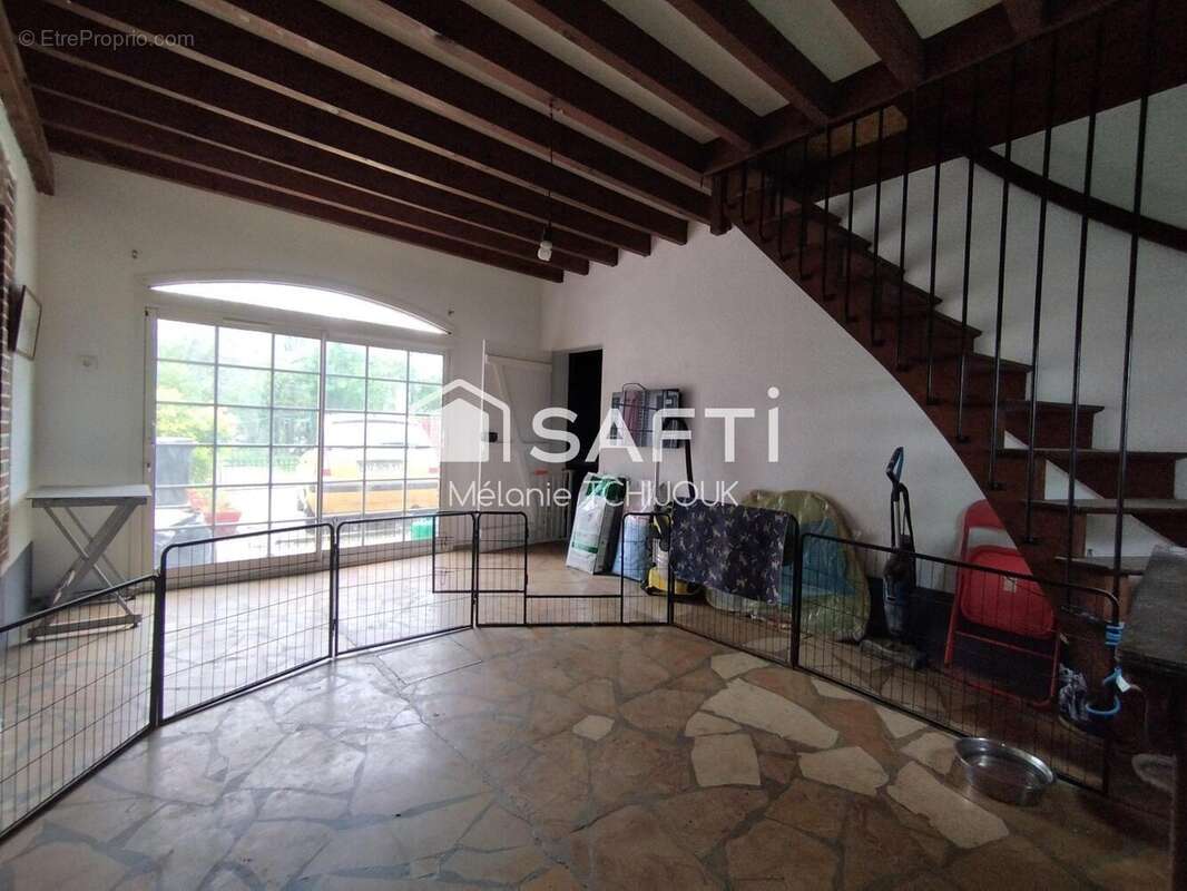 Maison 180 m² à Montcorbon  - photo 5