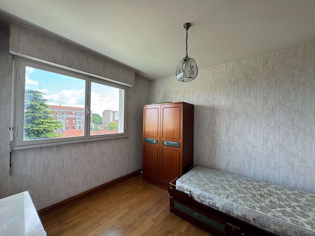 Appartement à AUBERVILLIERS