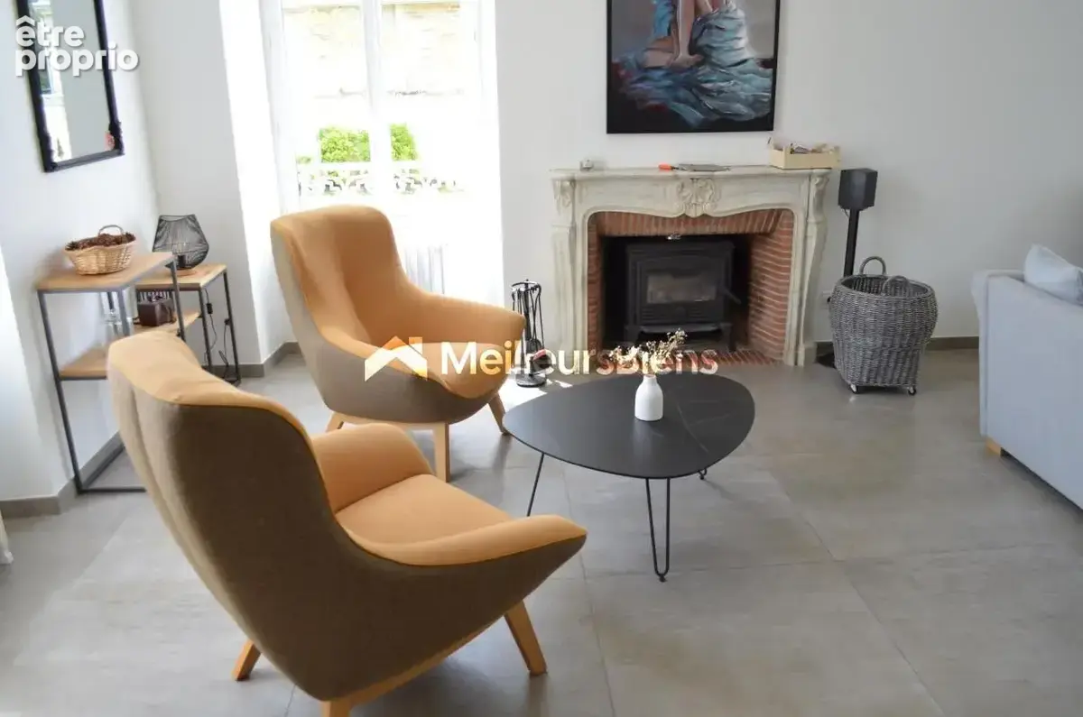 Maison de Maître rénovée de 220M² et annexe de 40M² en centre ville de Mamers - photo 2