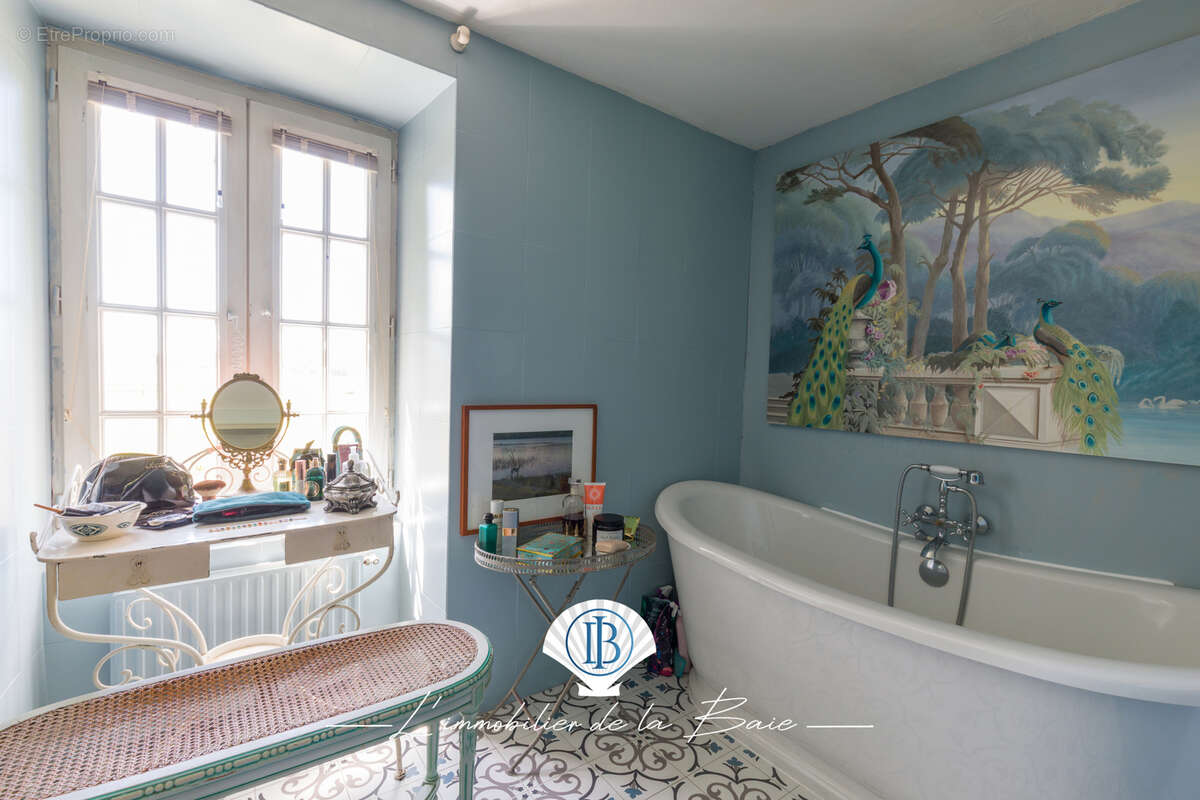 Maison à MINIAC-MORVAN