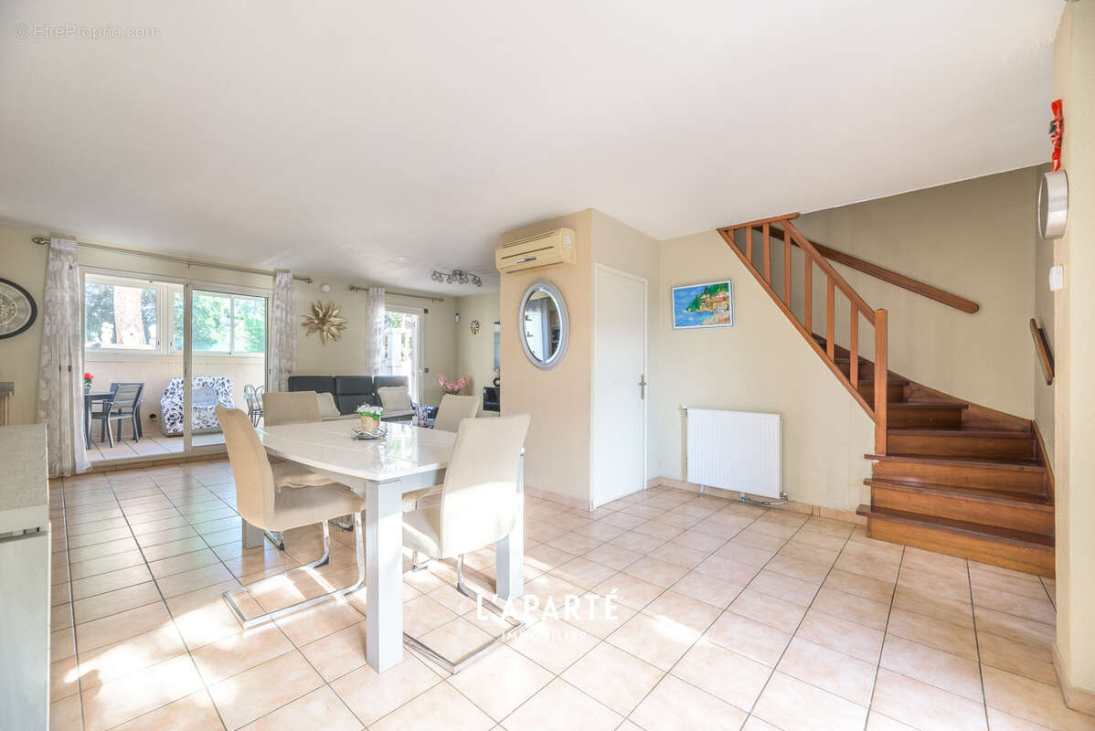 Maison  4 pièces de 90.13 m2 CALME ABSOLU - photo 9