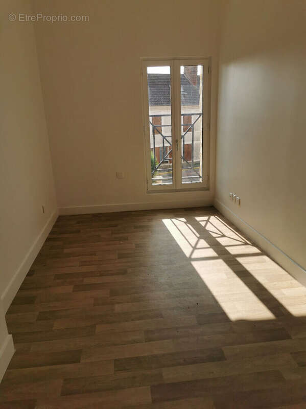 Maison à CHAMPAGNE-SUR-OISE