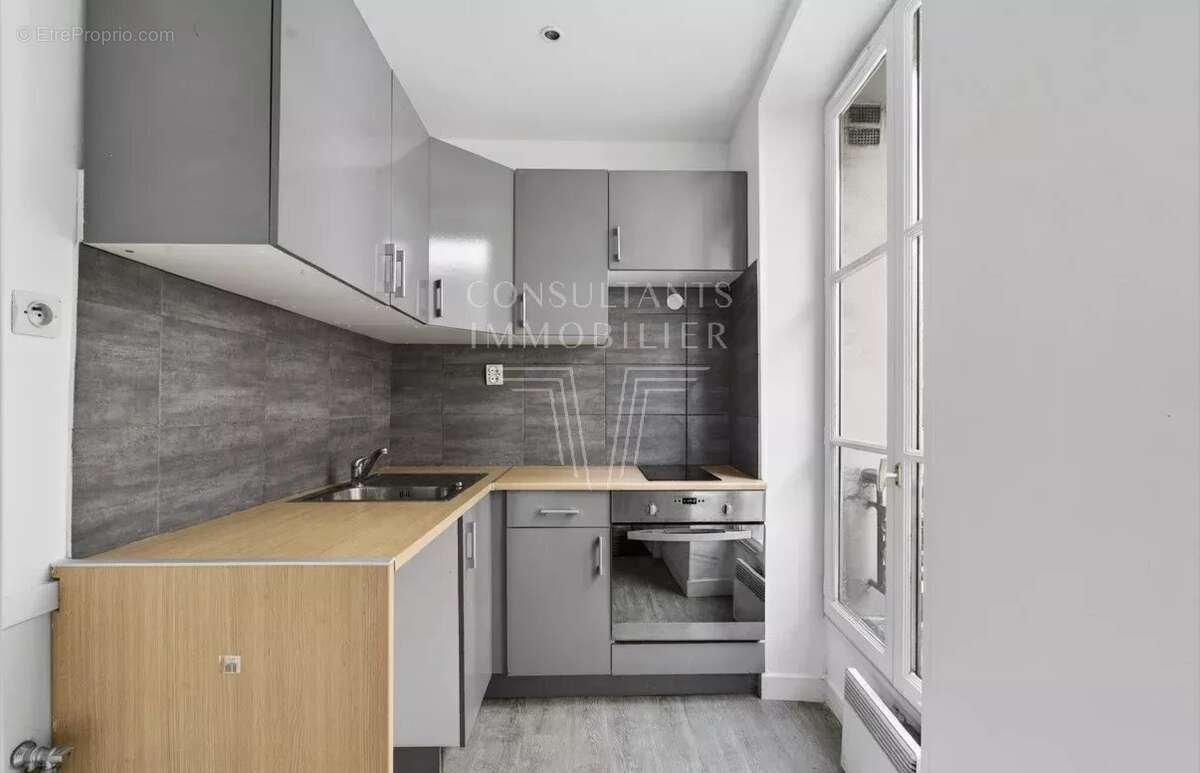 Appartement à LEVALLOIS-PERRET