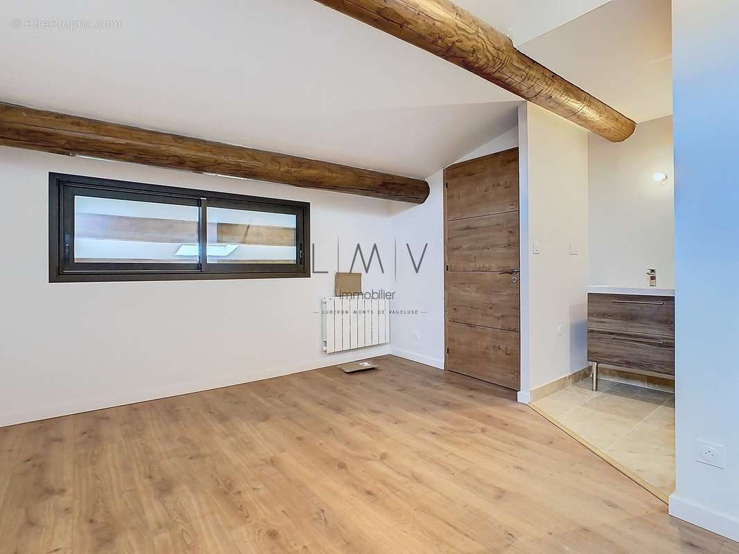 Maison à ROUSSILLON