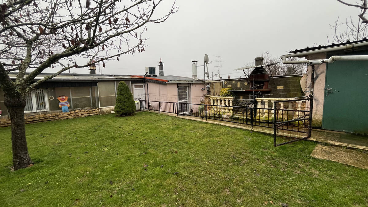 Maison à MOYEUVRE-GRANDE