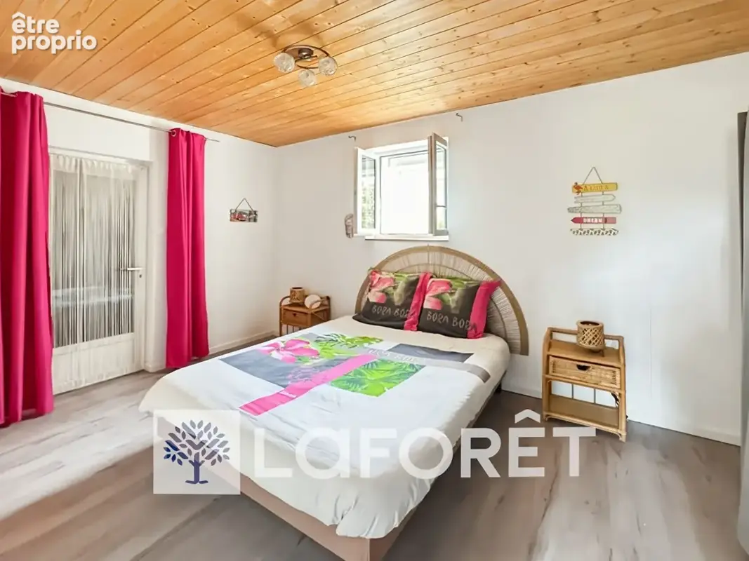 Ensemble immobilier - Maison + Gîte - 30 MIN DE ROYAN (17200) - photo 6