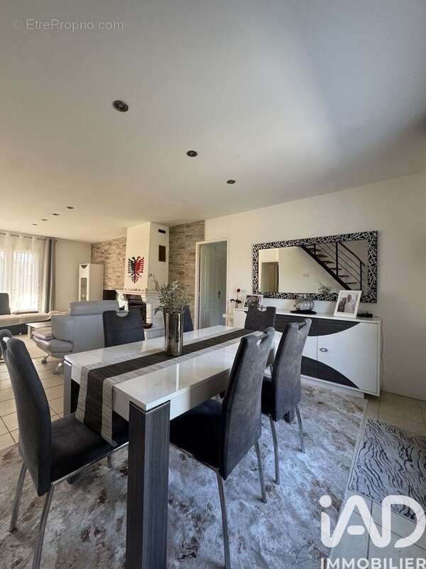 Photo 8 - Maison à BOURGES