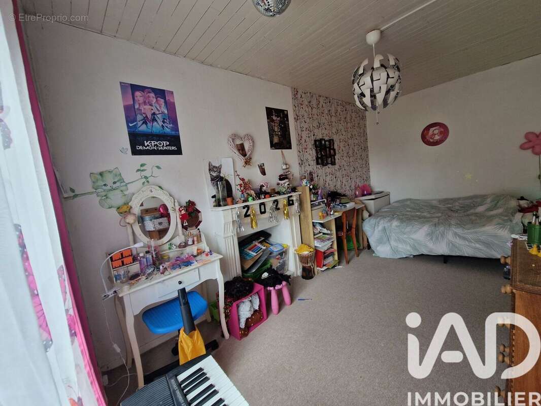 Photo 3