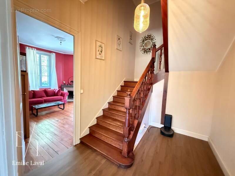 Maison atypique de 9 chambres et 6 salles de bain à Pineuilh 33 - photo 20