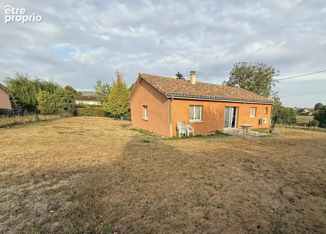 VIRE - Maison de plain-pied - photo 1