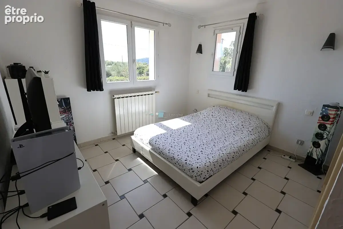 Villa Saint Cezaire Sur Siagne 170 m² avec terrain 1523 m² et piscine - photo 14