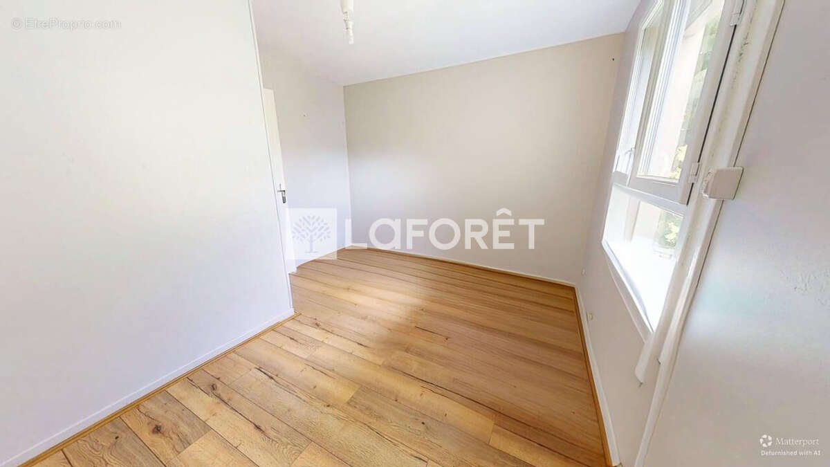 Maison à FONTAINE-LA-MALLET