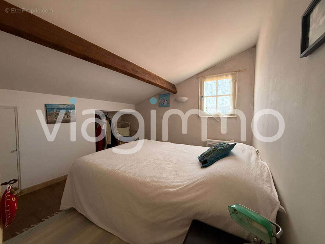 Maison Six Fours Les Plages 85 m2 - photo 12