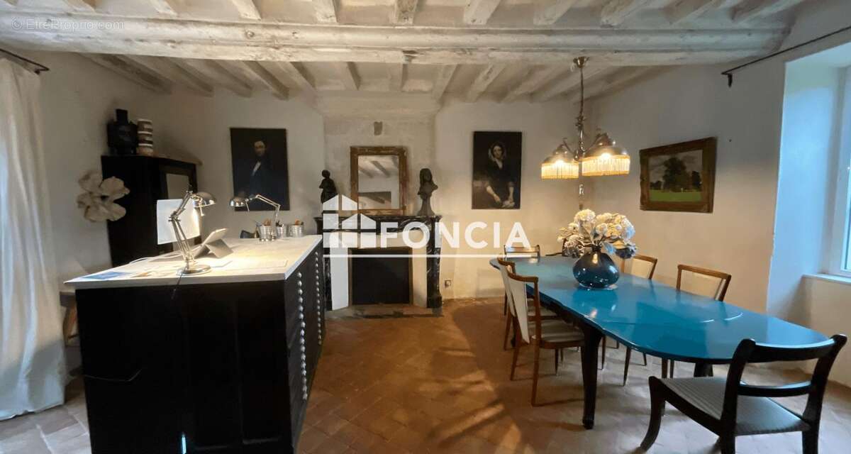 Maison à SILLE-LE-GUILLAUME