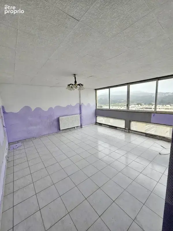Appartement T4 avec vue dégagée - Résidence Val Pins - photo 2