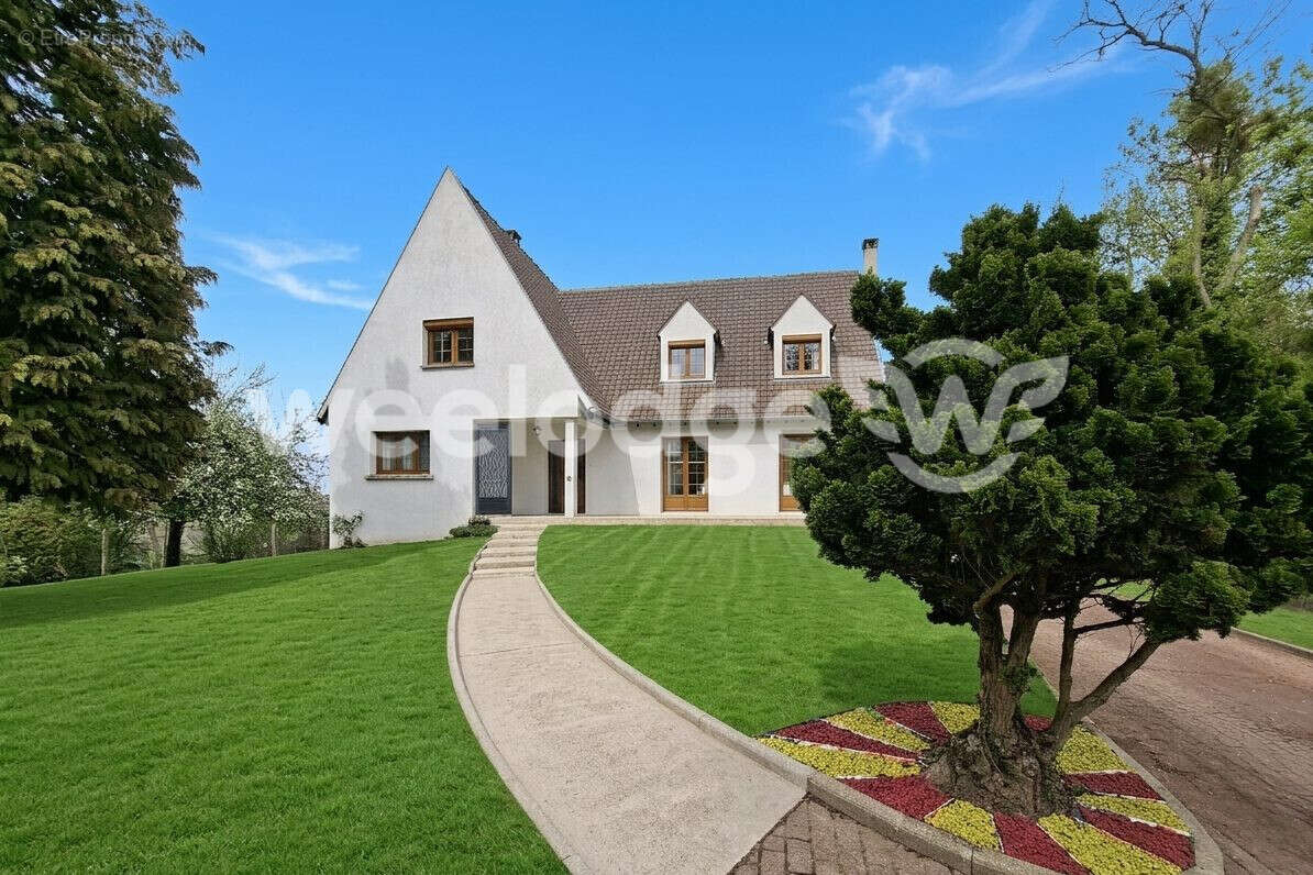Maison à VILLEMARECHAL