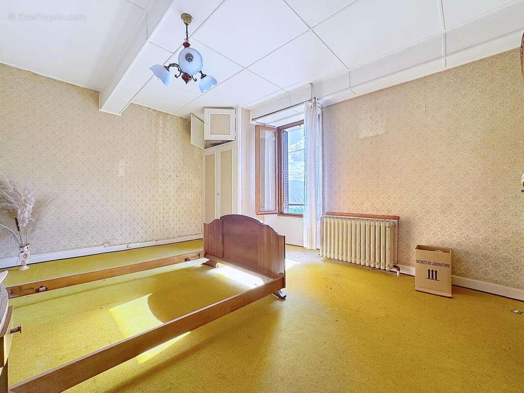 Photo 7 - Maison à SAINT-ETIENNE-DE-CROSSEY