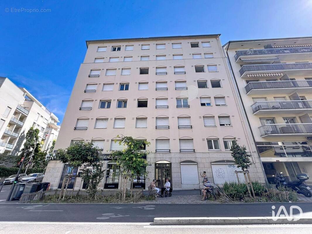 Photo 1 - Appartement à LYON-7E