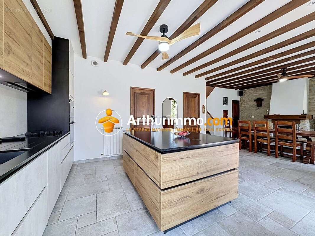 Vente Maison Cremieu(38460) 724 000ï¿œ - photo 4