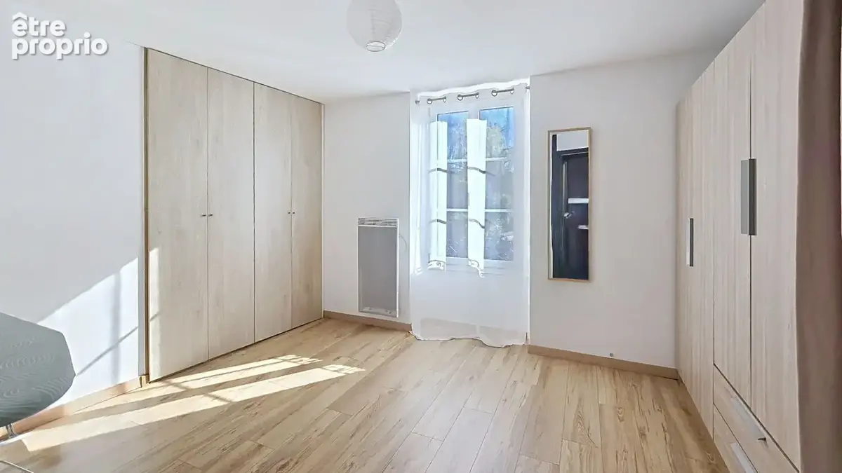Secteur Blandy maison familiale à vendre - 4 chambres - garage double - photo 12