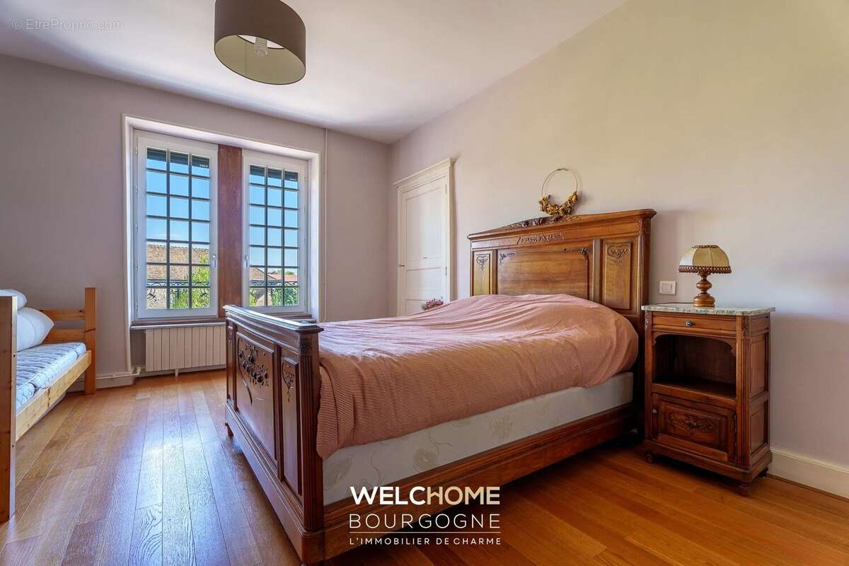 Maison à CHALON-SUR-SAONE