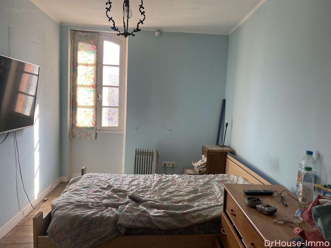 Maison à LA TOUR-DU-CRIEU