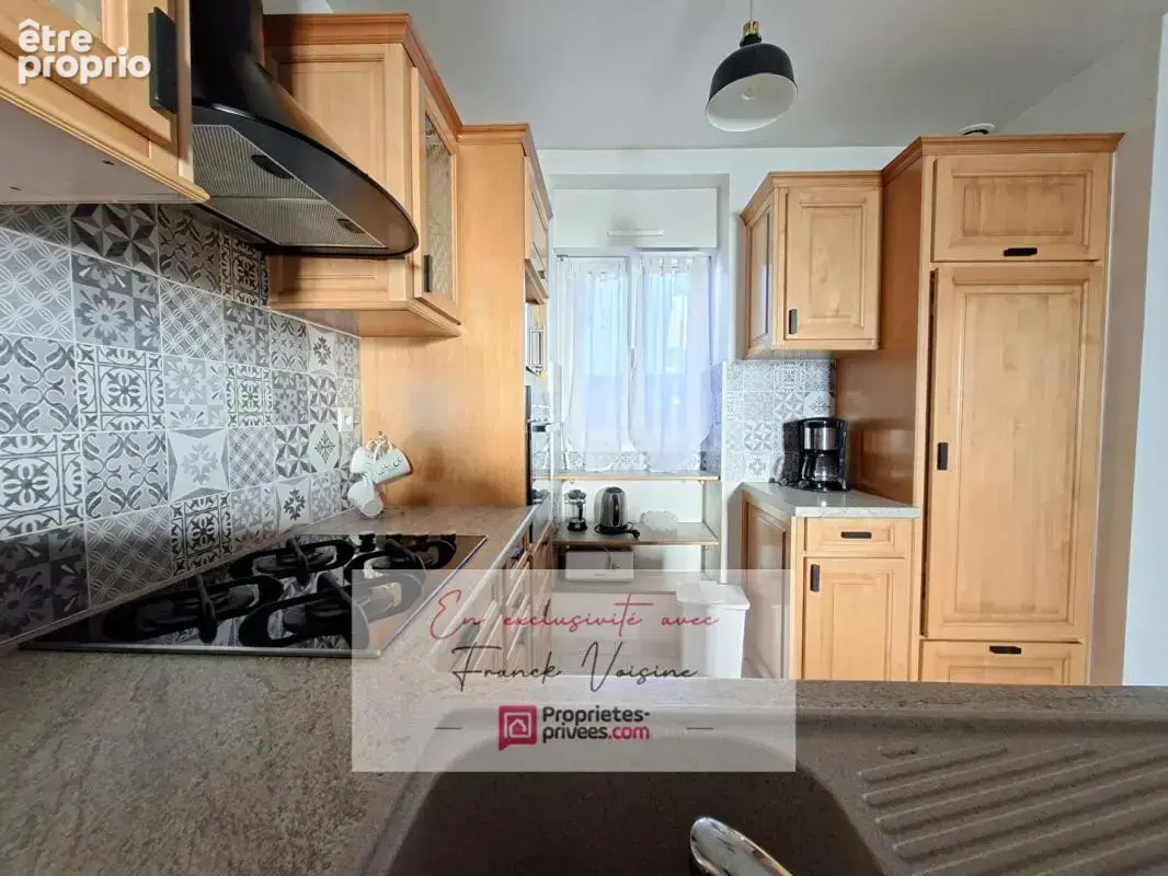 A VENDRE en EXCLUSIVITE à Vendrennes, centre bourg, maison de 100 m2 env avec 2 chambres et 1 bureau sur une parcelle de 497 m2 - photo 10