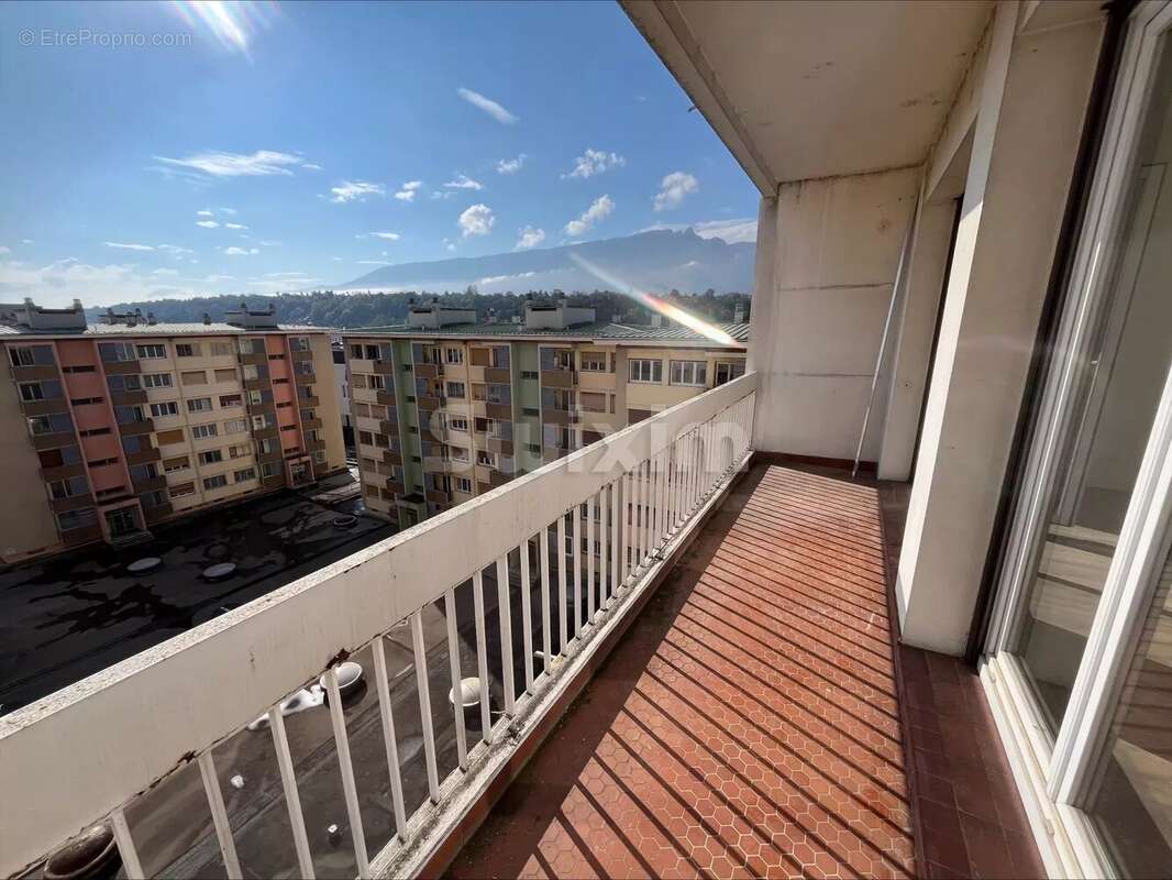 Appartement à AIX-LES-BAINS