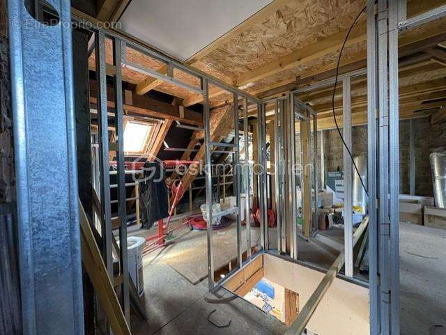 Maison familiale avec grange attenante : une opportunite rare ! - photo 18