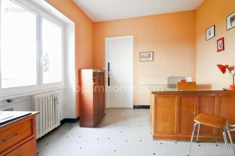 Maison à MAGNAC-LAVAL