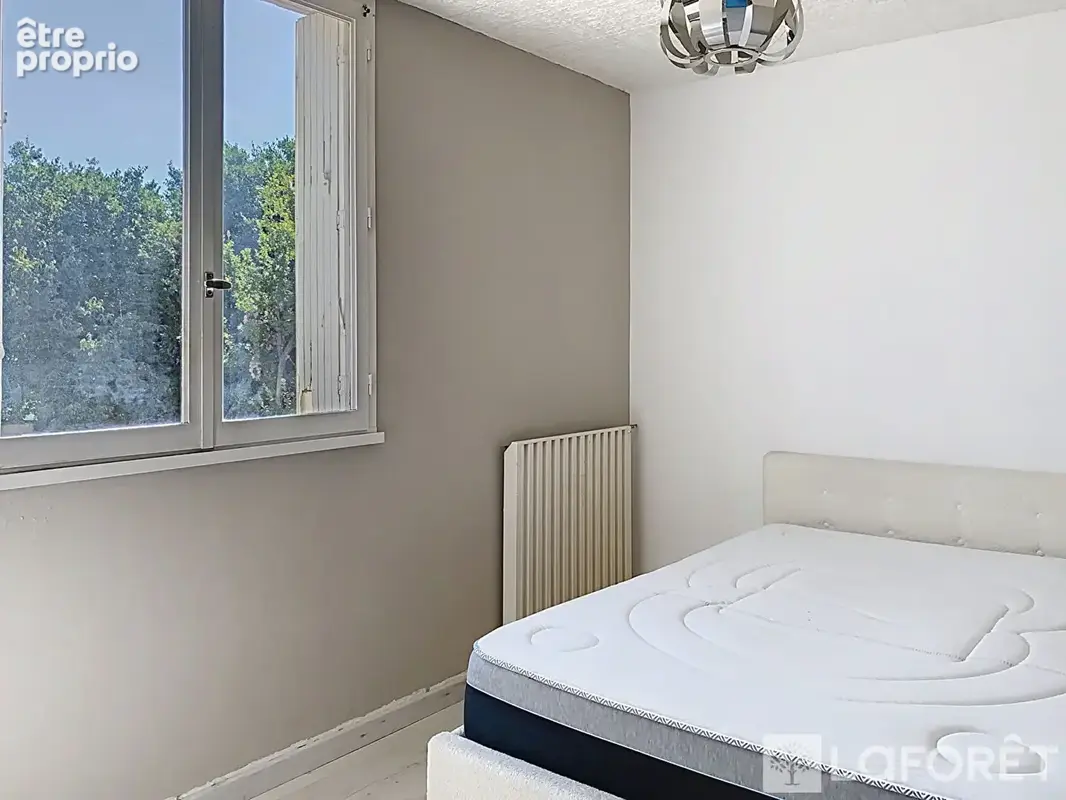 Appartement Rognac 4 pièce(s) 75 m2 - photo 8
