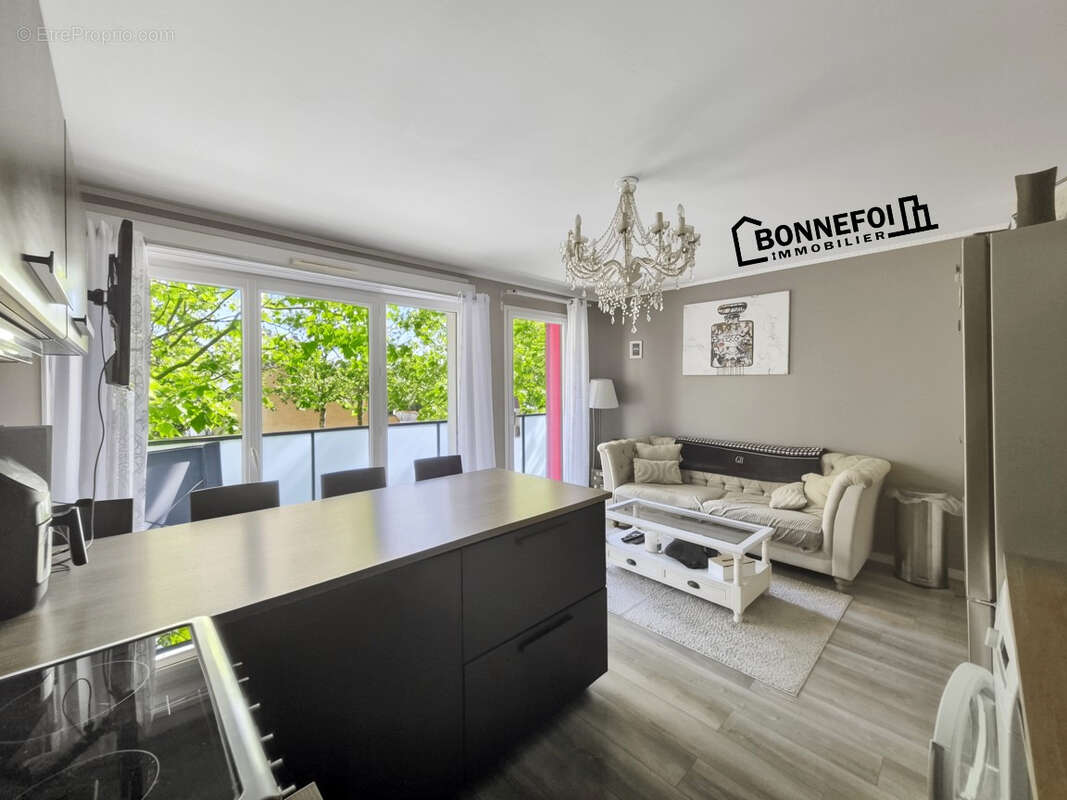 Appartement à CHAMPIGNY-SUR-MARNE