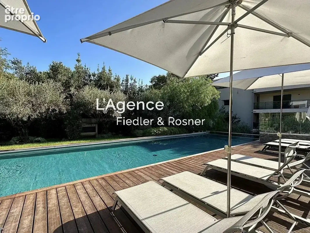 Ref 007 : saint-tropez centre - prestigieux penthouse - photo 28