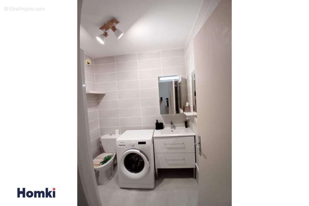 Appartement à SAINT-CYR-SUR-MER