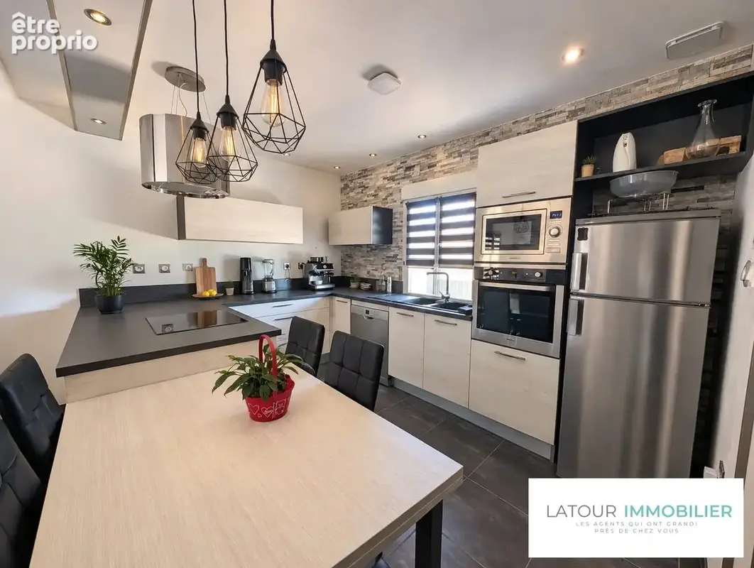 Maison 5 pièces 90 m² à vendre à Ruy (38300) - photo 4