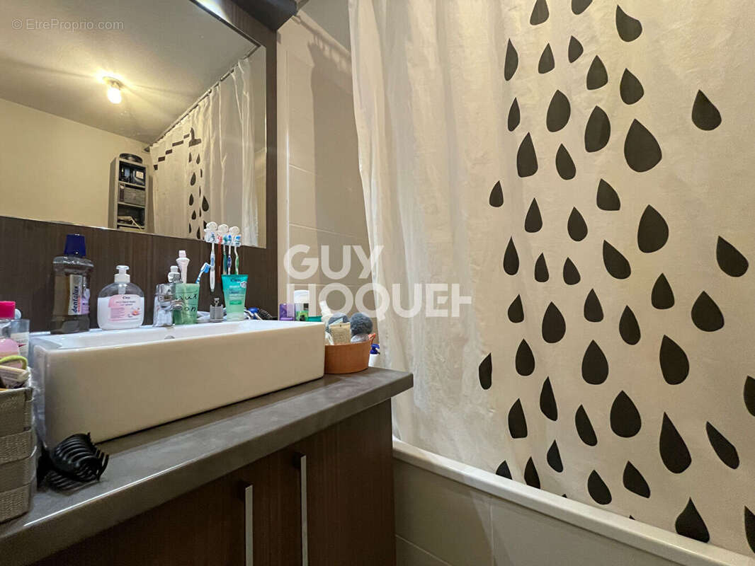 Appartement à LE HAILLAN