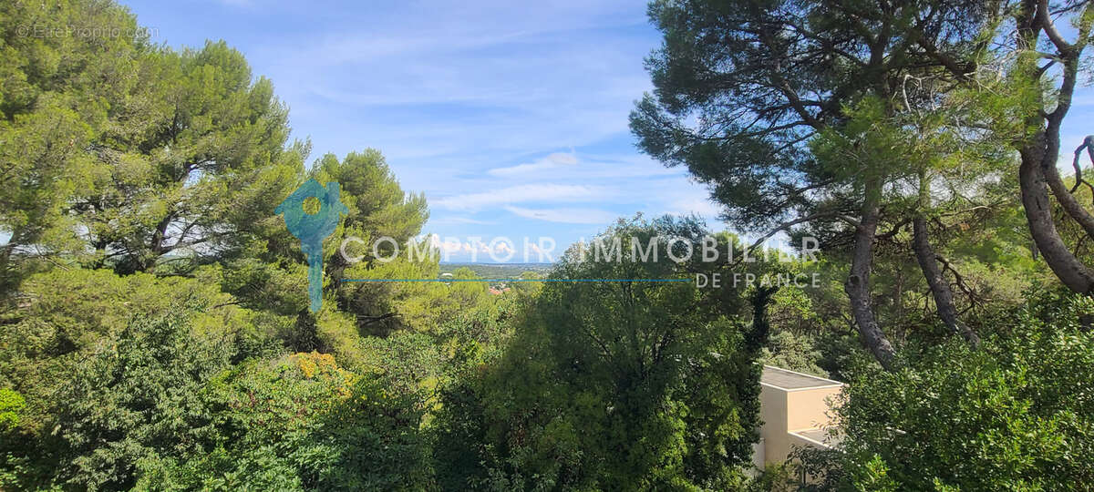 Nimes collines - superbe propriete dans un cadre de verdure - photo 18