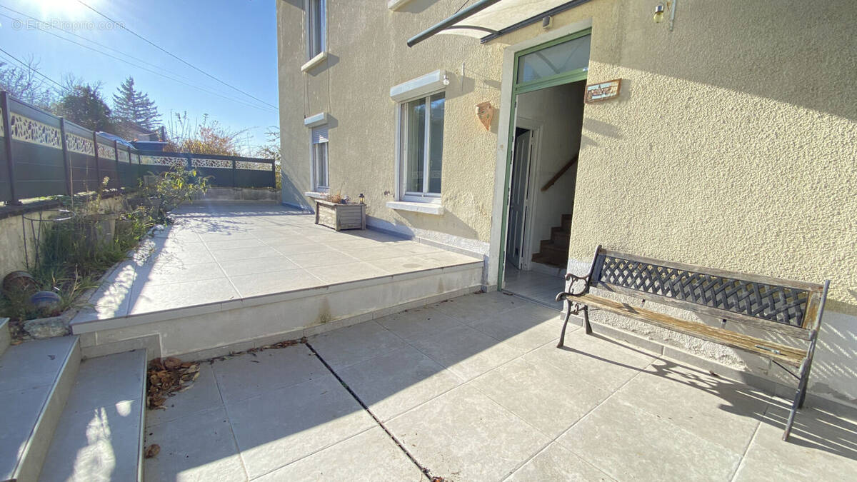 Maison à BOUXIERES-AUX-DAMES